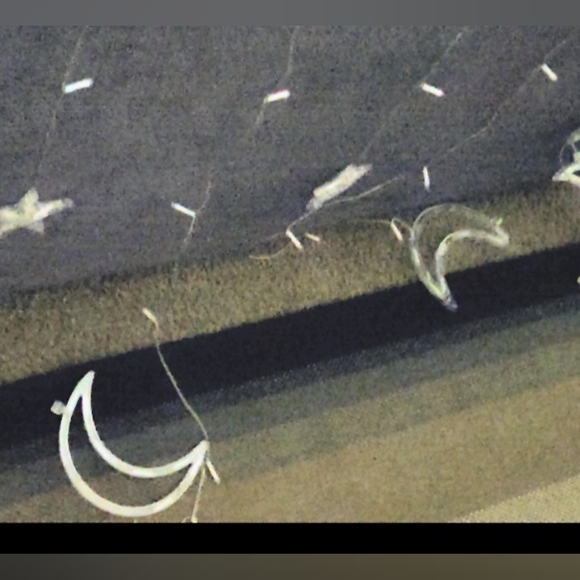 LED Moon and Star Curtain String Lights In Box - Picture 10 of 10